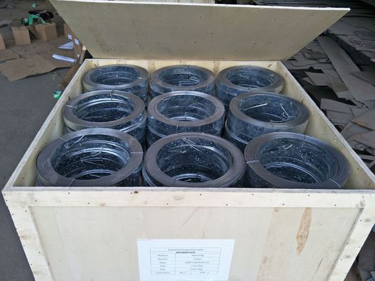 मेटल स्ट्रैप टाई रोल लकड़ी के फ्रेम के लिए जस्ती छिद्रित निर्माण हार्डवेयर