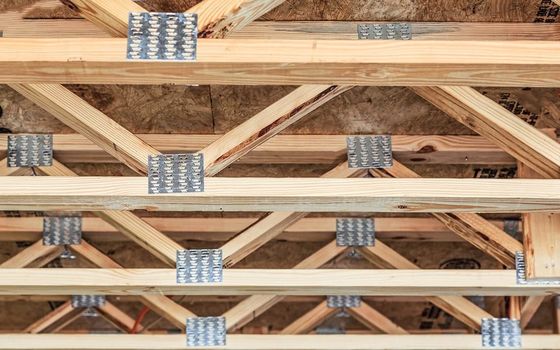 ट्रस के लिए जस्ती ट्रस ब्रैकेट