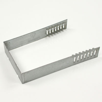 लकड़ी की दीवारों की प्लेटों को स्टडों पर तेजी से और प्रभावी ढंग से बांधना